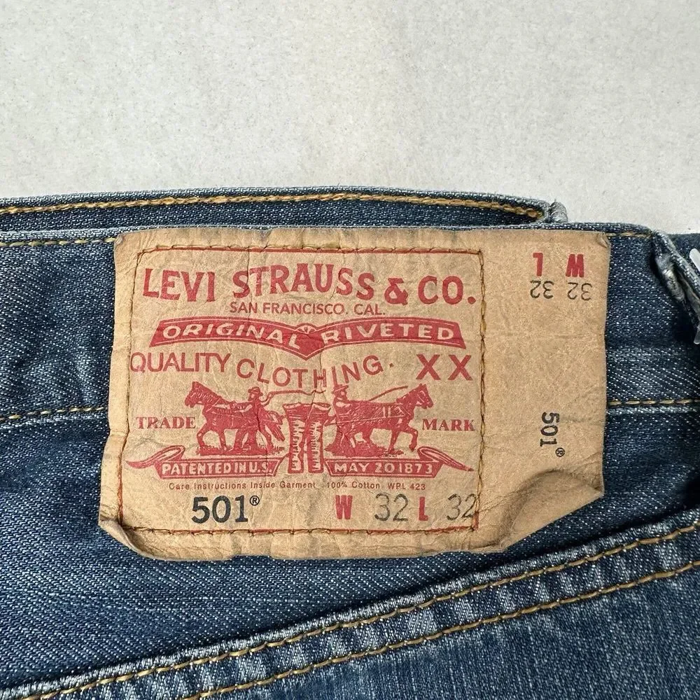 Vintage‎ Levis 501XX Jeans Denim Button Fly Pants Mens 32x31 Y2K
